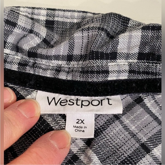 Westport Women's Button Down Shirt - Picture 2 of 11